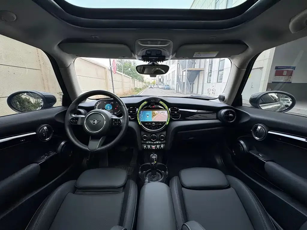MINI Cooper (3-door) 2022 из CN, фото 9