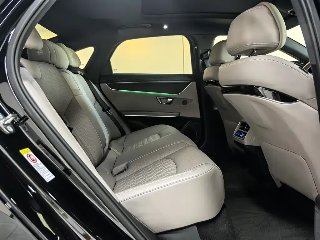 BYD Han 2025 из CN, фото 7