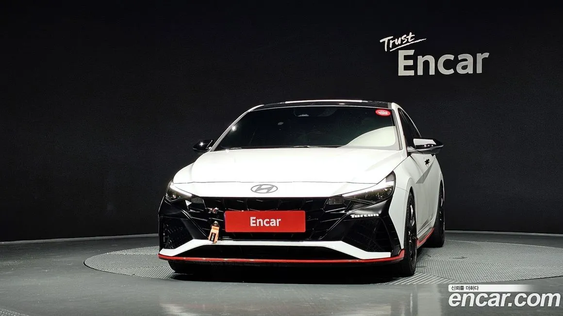 Hyundai AVANTE — фото 3
