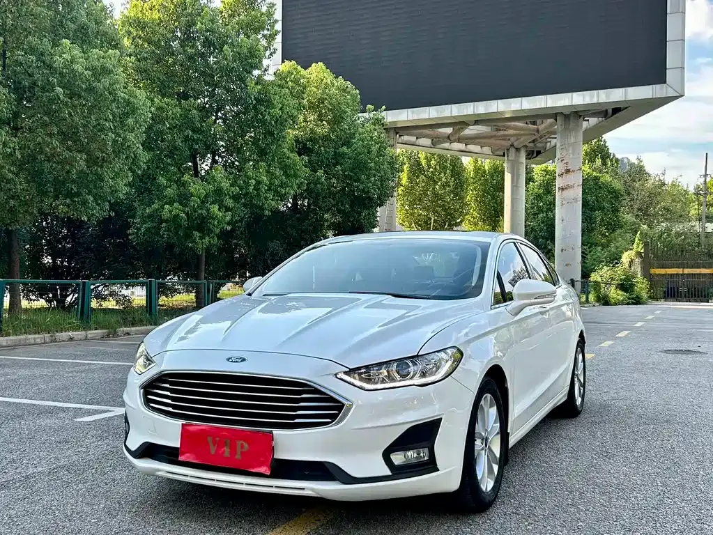 Ford Mondeo 2022 из CN, фото 1