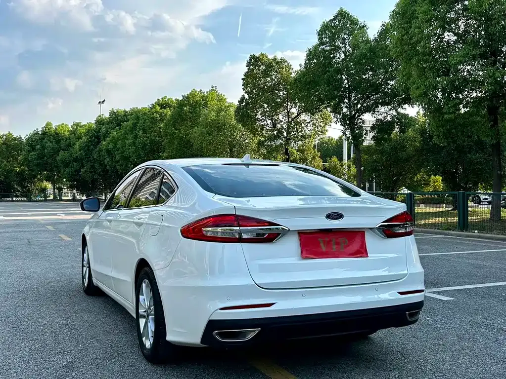 Ford Mondeo 2022 из CN, фото 6
