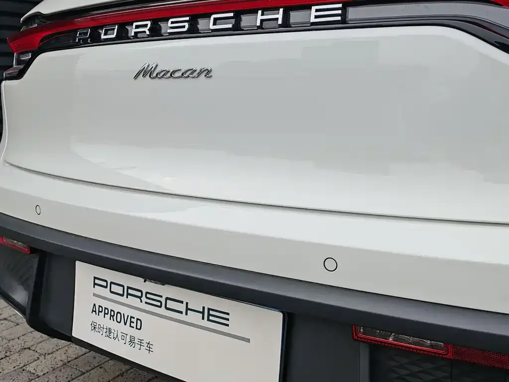 Porsche Macan — фото 6