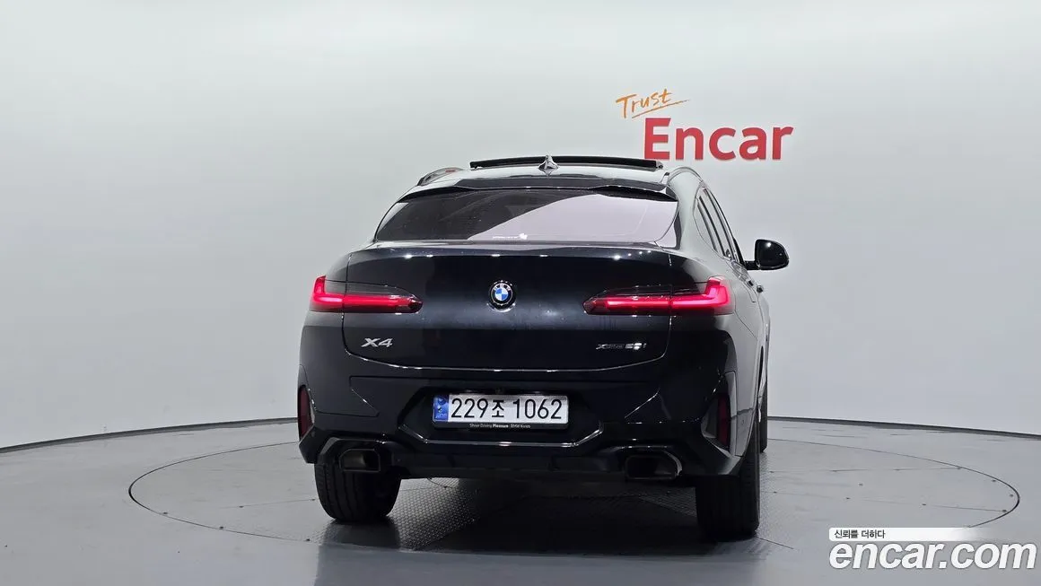 BMW X4 2024 из KR, фото 4