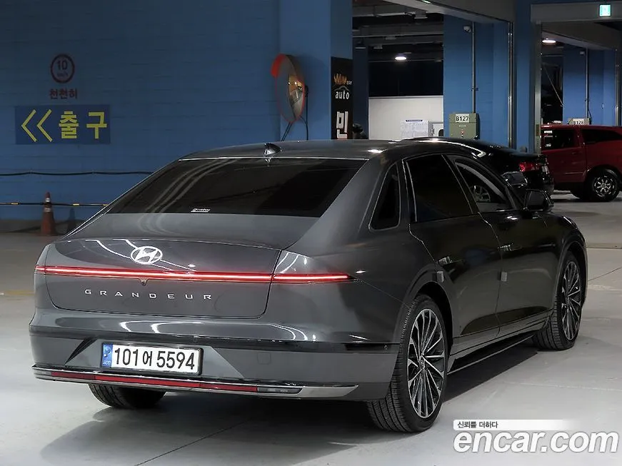 Hyundai Grandeur 2023 из KR, фото 4