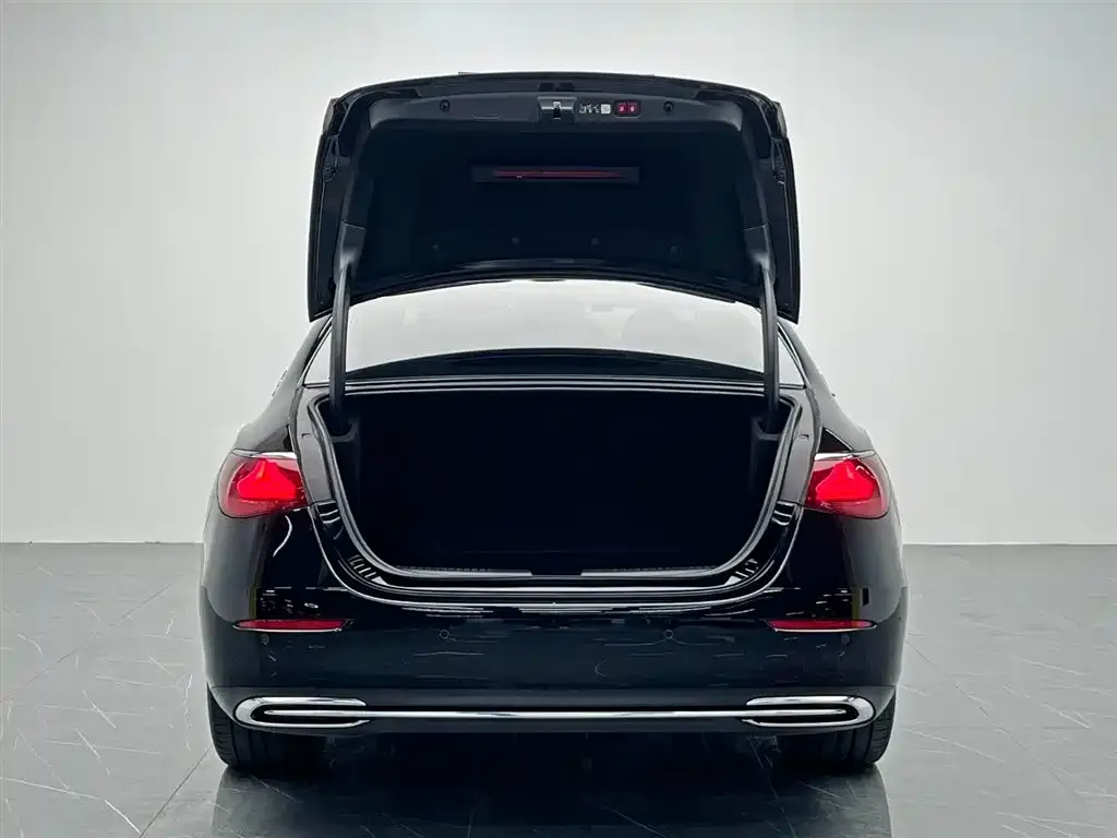 Mercedes-Benz E-Class 2024 из CN, фото 10