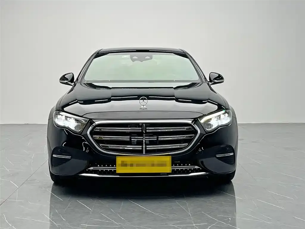 Mercedes-Benz E-Class 2024 из CN, фото 2