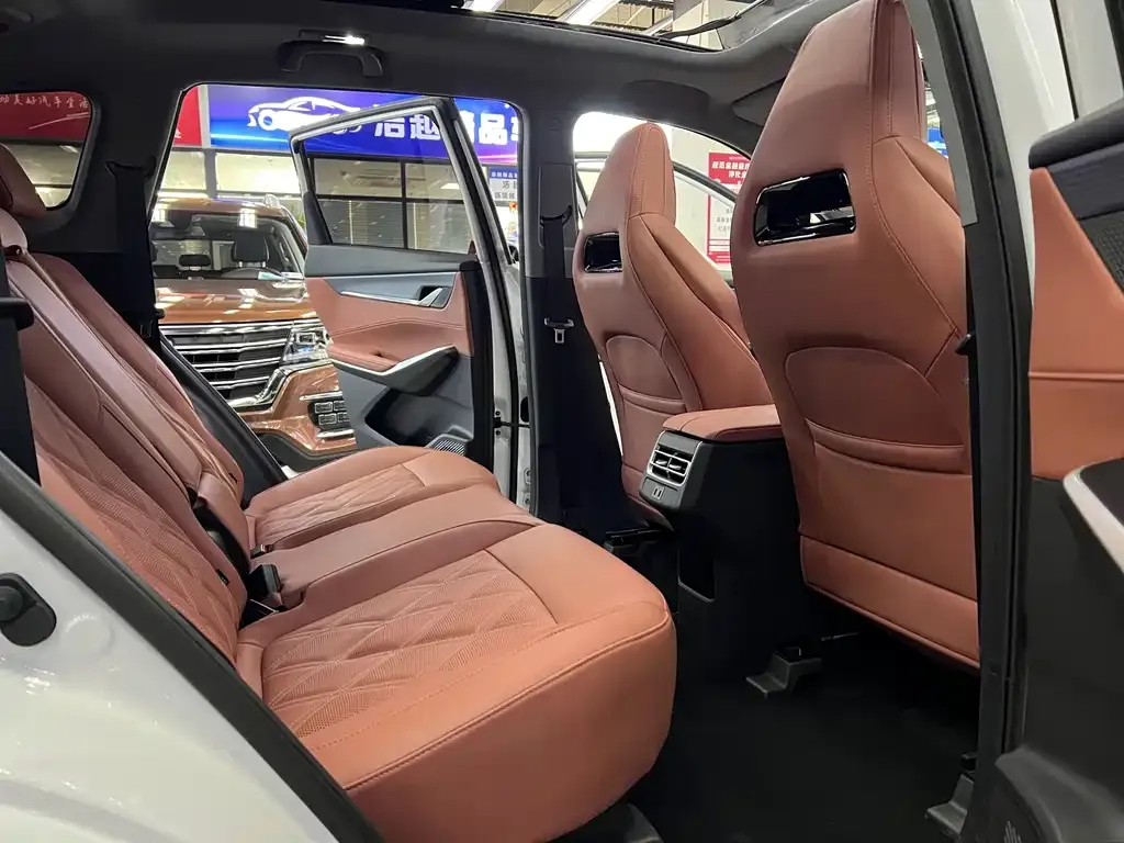 Changan CS75PLUS 2023 из CN, фото 9