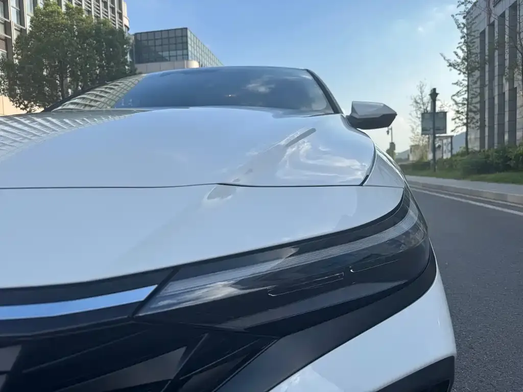 Hyundai Elantra 2024 из CN, фото 2