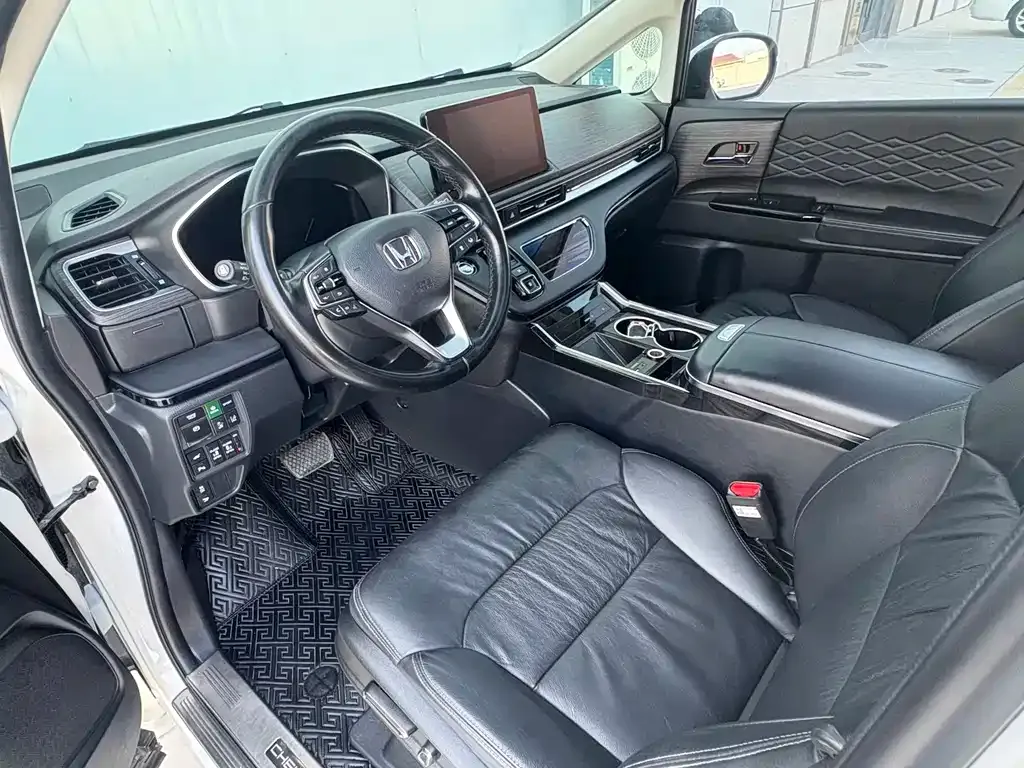 Honda Elysion 2022 из CN, фото 6