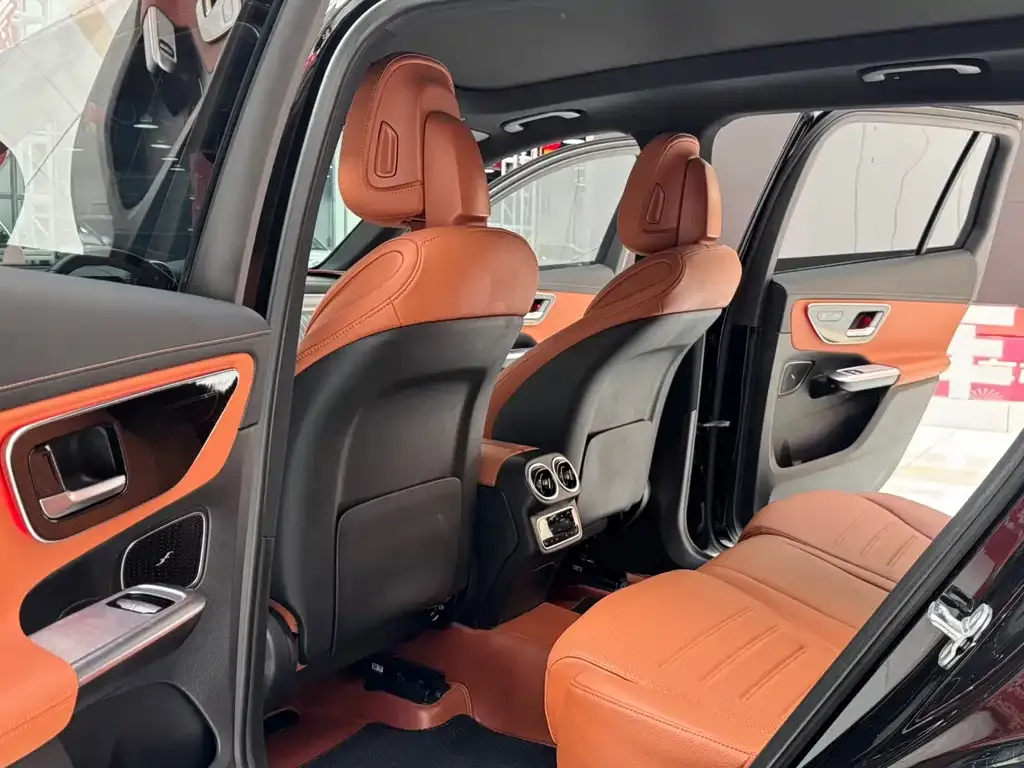 Mercedes-Benz GLC 2023 из CN, фото 6