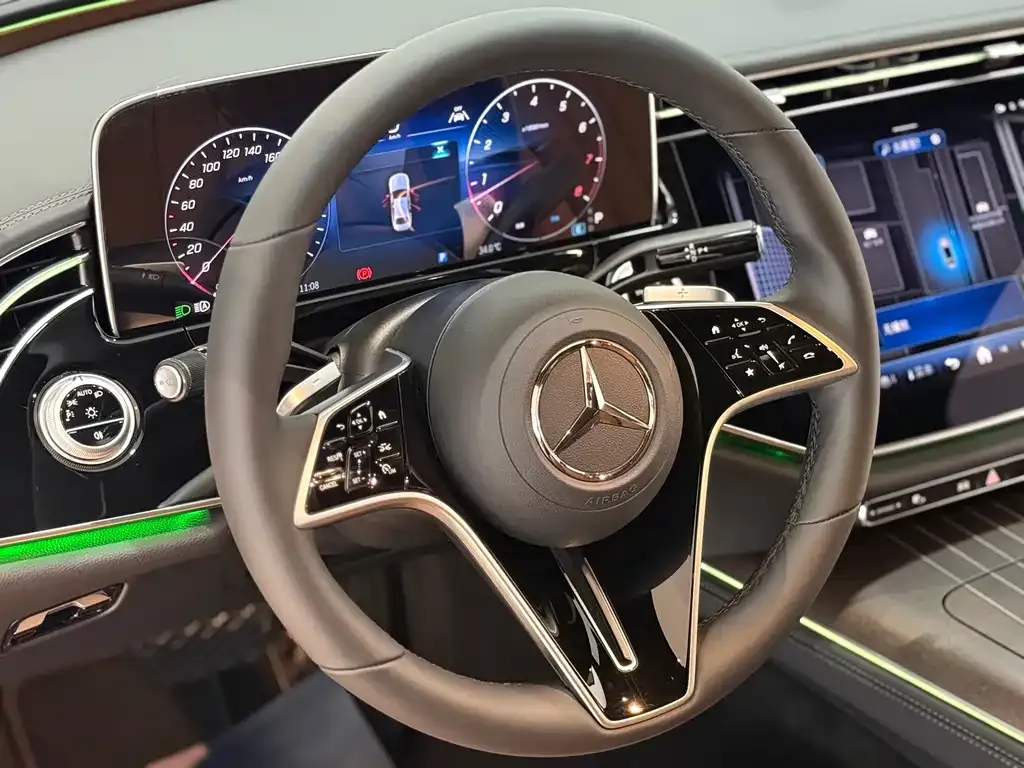 Mercedes-Benz E-Class 2025 из CN, фото 5