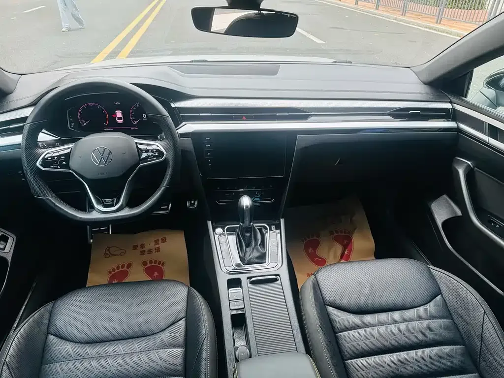 Volkswagen CC 2023 из CN, фото 6
