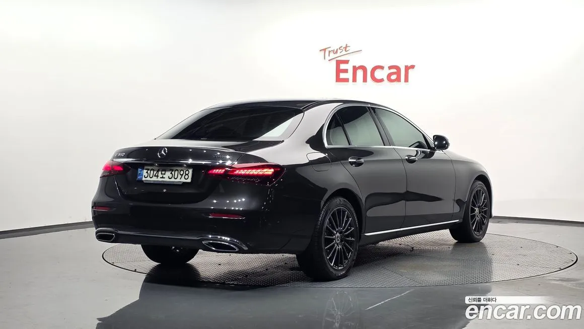 [object Object] E-Class 2021 из KR, фото 2