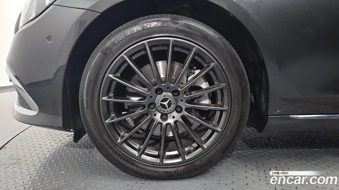 [object Object] E-Class 2021 из KR, фото 5