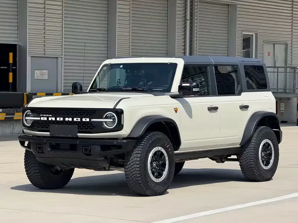 Ford Bronco 2024 из CN, фото 1