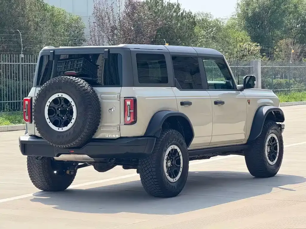 Ford Bronco 2024 из CN, фото 5