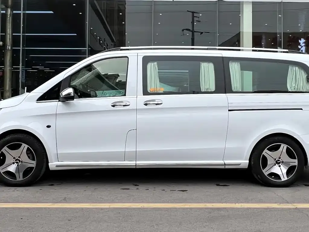 Mercedes-Benz Vito 2021 из CN, фото 3