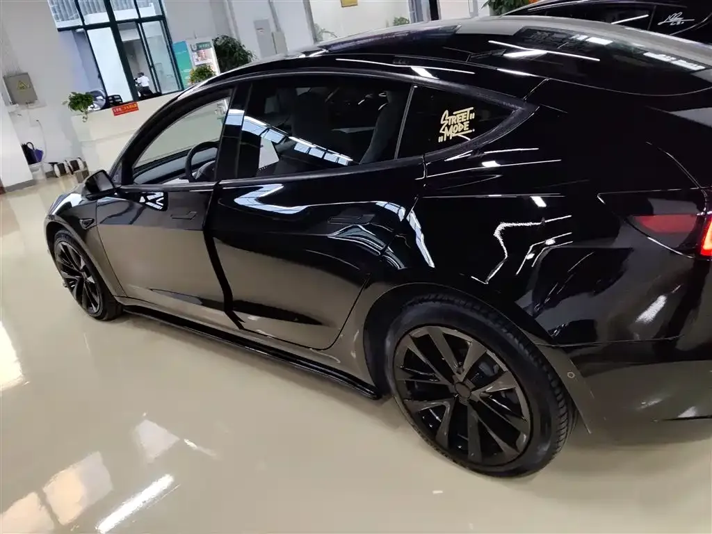 Tesla Model 3 2023 из CN, фото 5