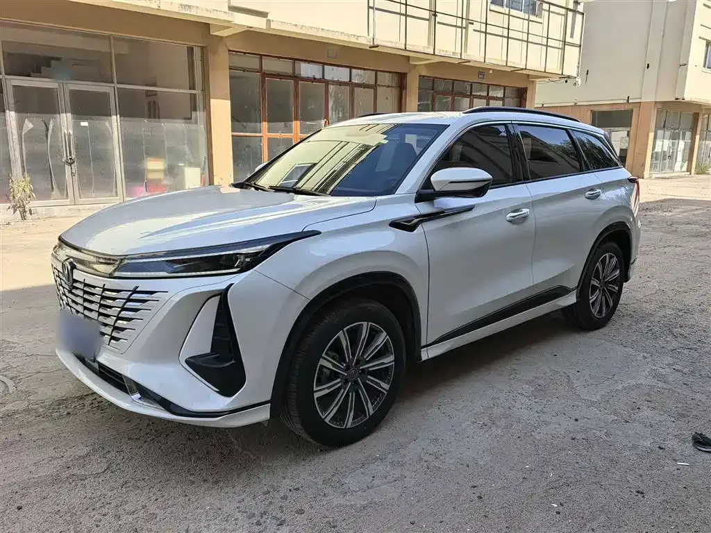 Changan CS75 PLUS 2023 из CN, фото 1