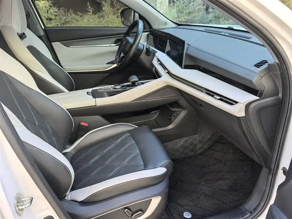Changan CS75 PLUS 2023 из CN, фото 3