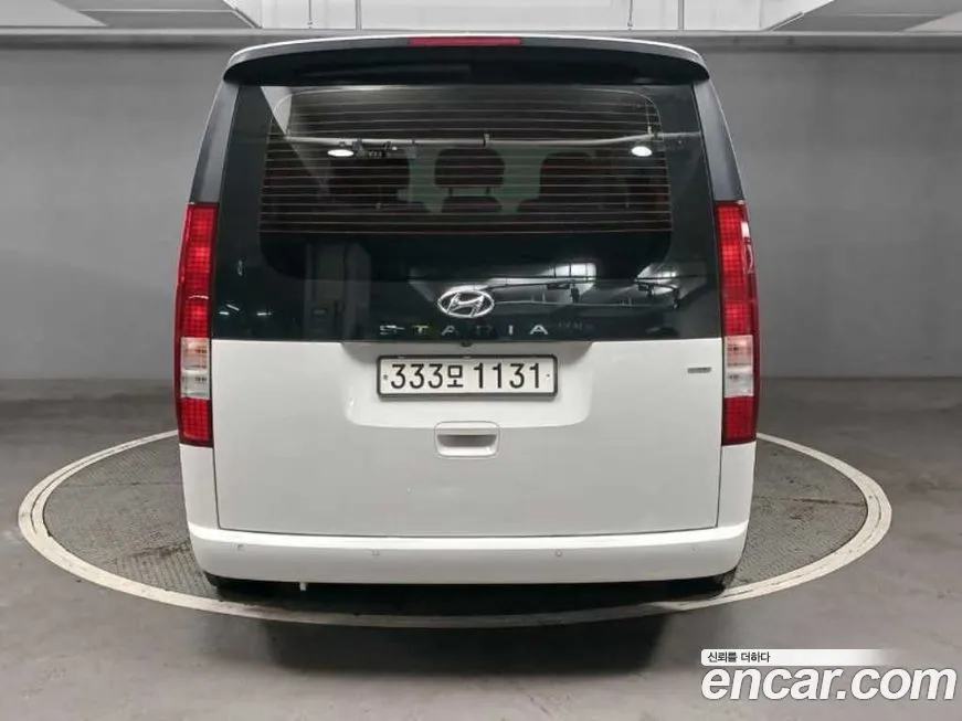 Hyundai Staria — фото 2