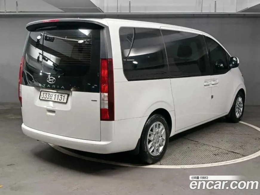 Hyundai Staria — фото 4
