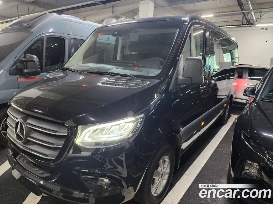 Mercedes-Benz Sprinter 2023 из KR, фото 1