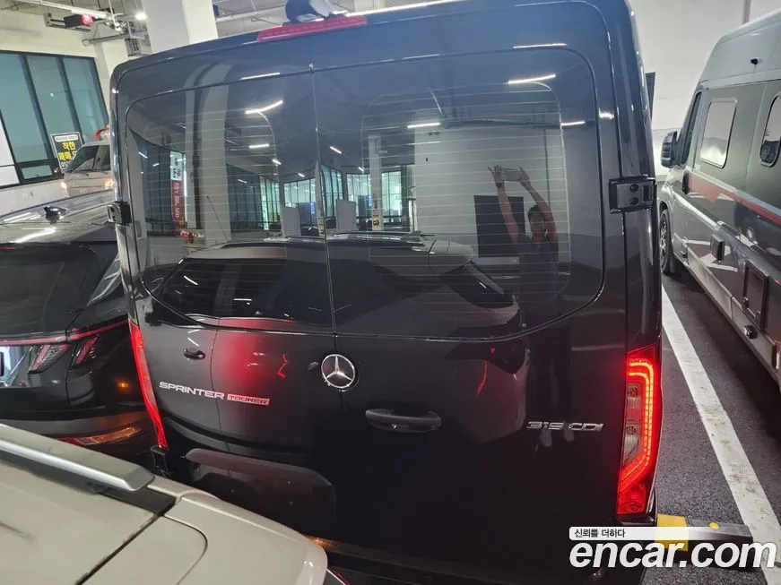 Mercedes-Benz Sprinter 2023 из KR, фото 4
