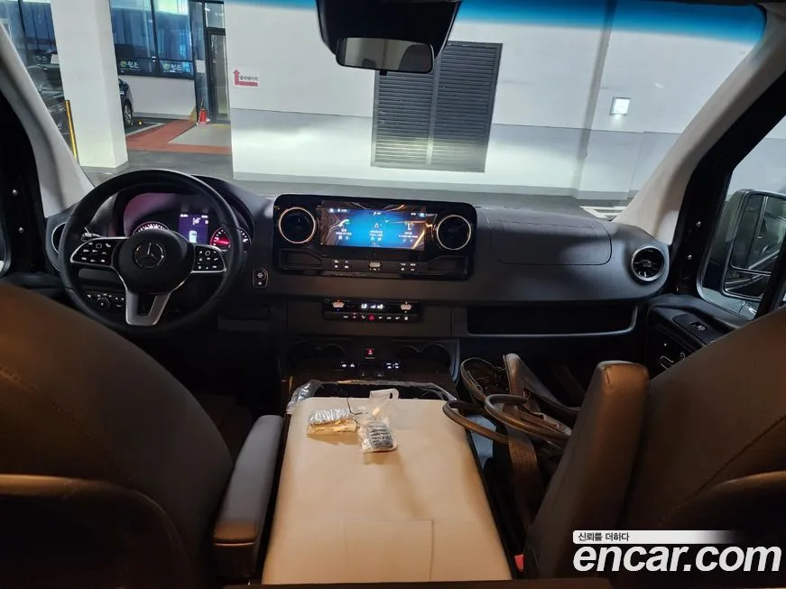 Mercedes-Benz Sprinter 2023 из KR, фото 6