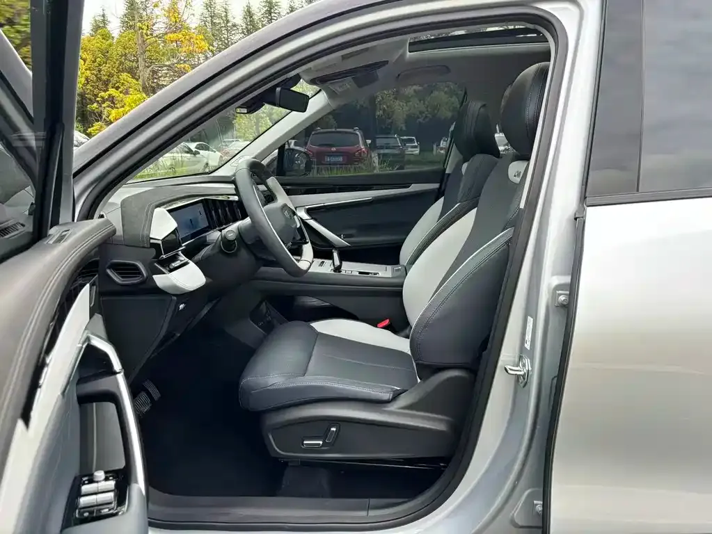 Geely Boyue L 2025 из CN, фото 7