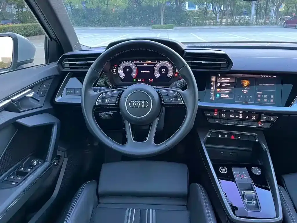 Audi A3 2023 из CN, фото 9