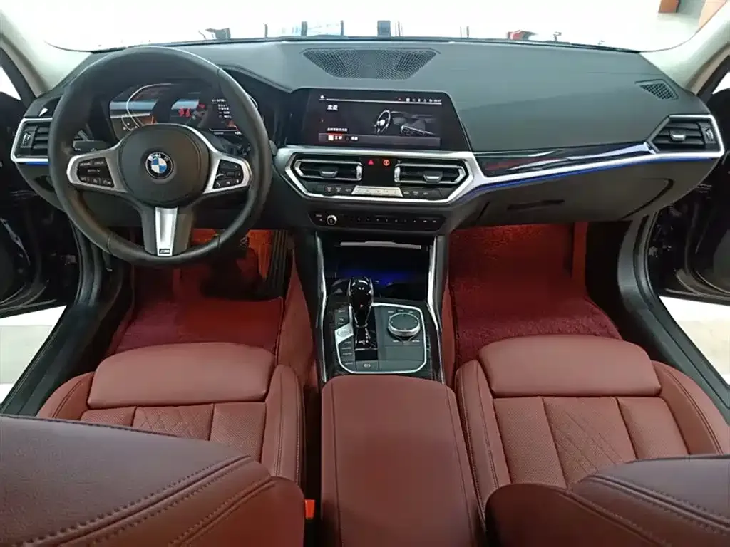 BMW 3 Series 2022 из CN, фото 9