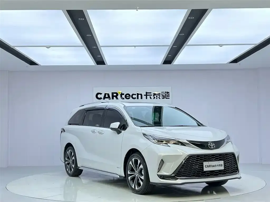 Toyota Granvia 2025 из CN, фото 7