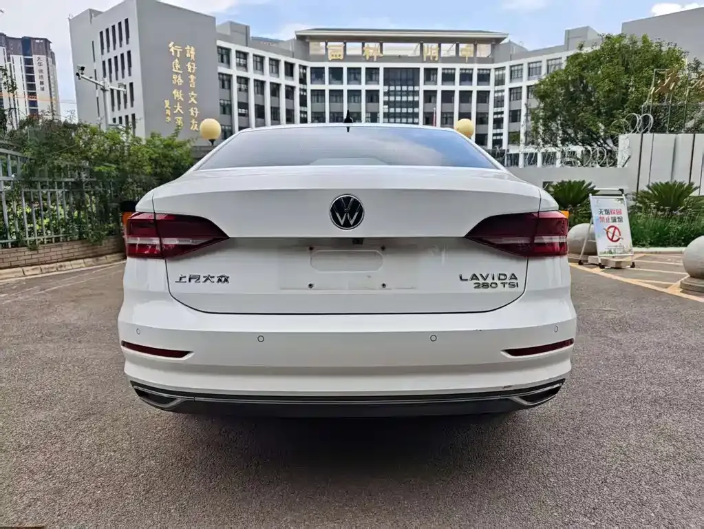 Volkswagen Lavida 2021 из CN, фото 5