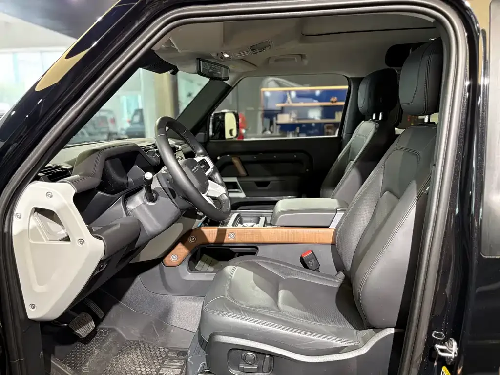 Land Rover Defender 2023 из CN, фото 10