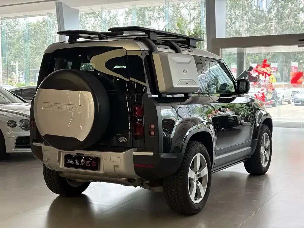Land Rover Defender 2023 из CN, фото 7