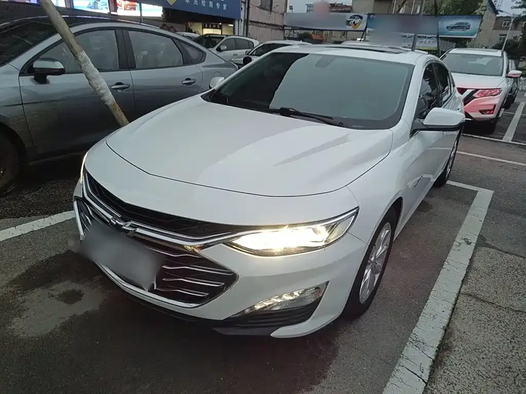 Chevrolet Malibu XL 2022 из CN, фото 1