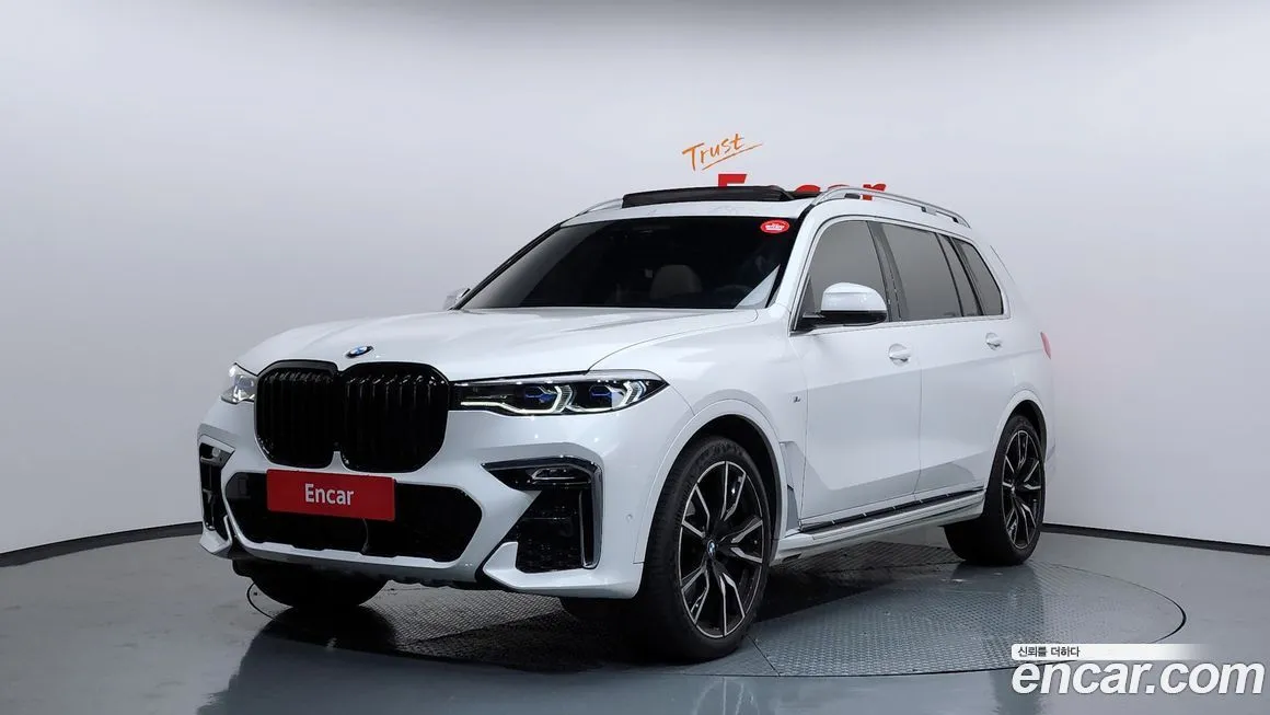 BMW X7 — фото 1