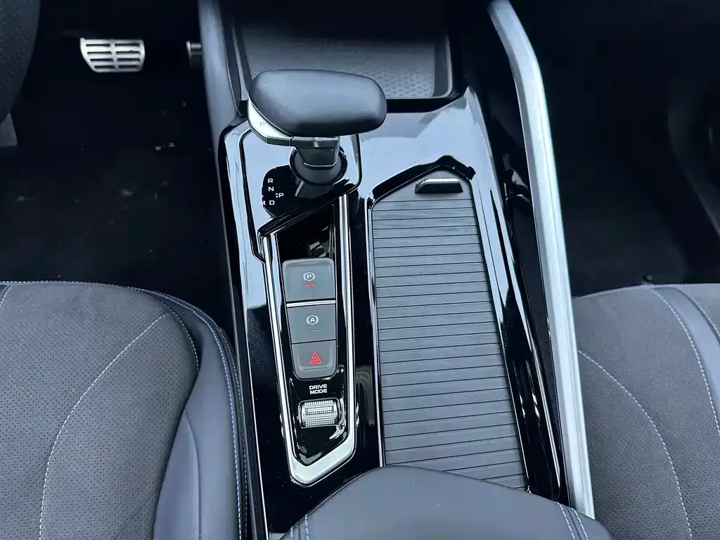 Geely Xingrui 2024 из CN, фото 10