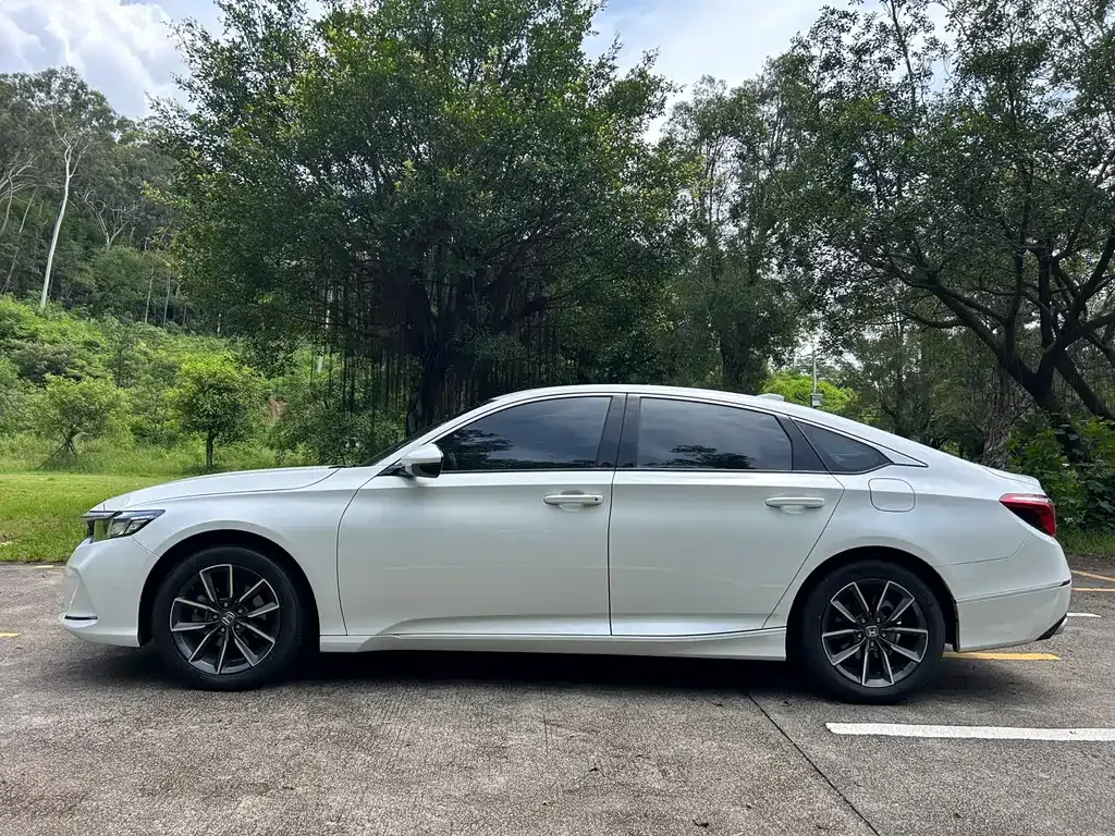 Honda Inspire 2022 из CN, фото 7