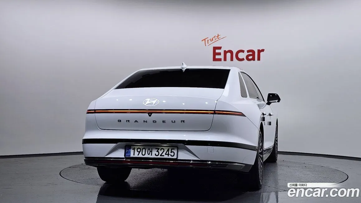 Hyundai Grandeur 2023 из KR, фото 4