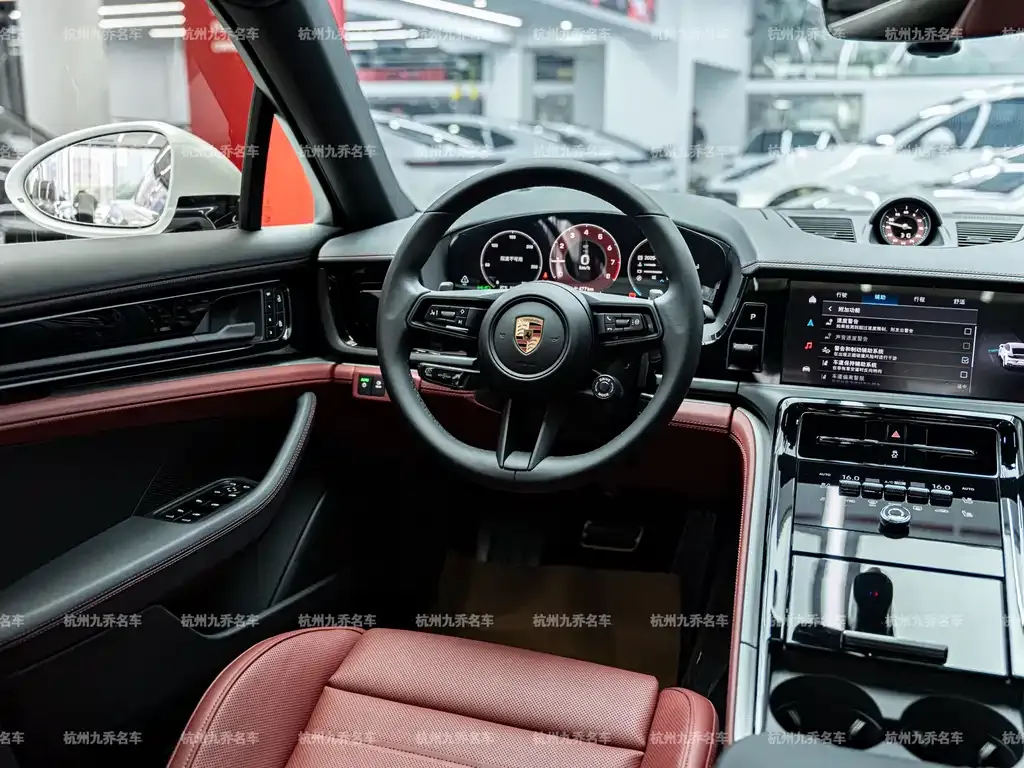 Porsche Panamera 2025 из CN, фото 10