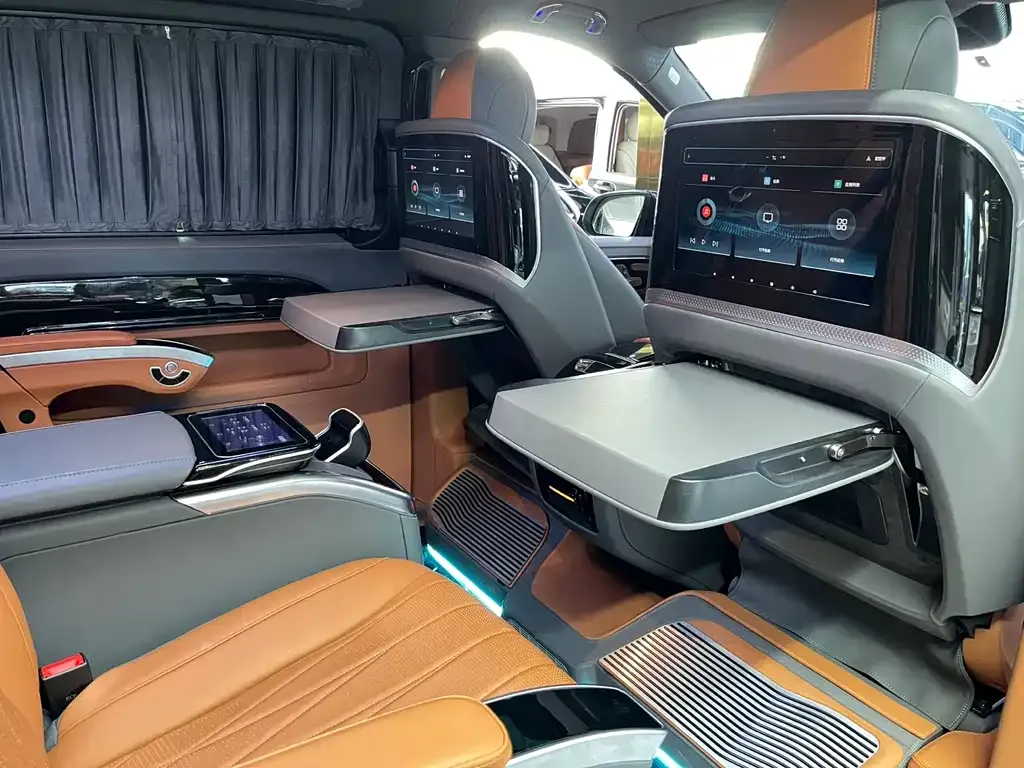 Mercedes-Benz Vito 2024 из CN, фото 10