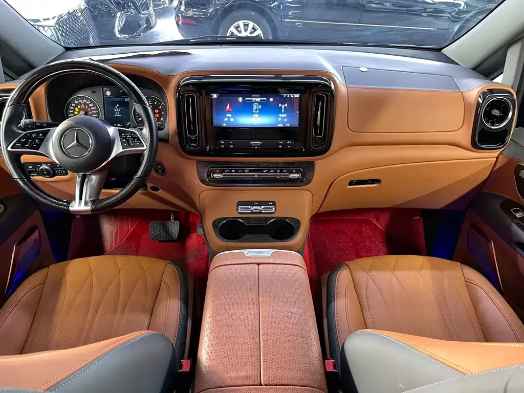 Mercedes-Benz Vito 2024 из CN, фото 7
