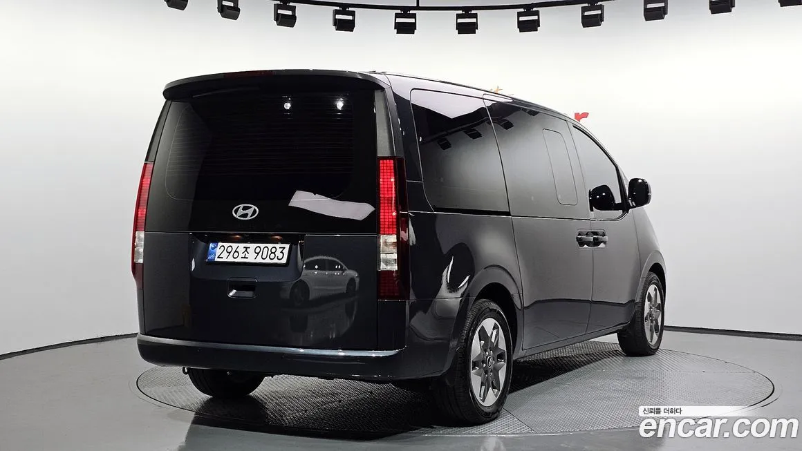 Hyundai Staria 2025 из KR, фото 2