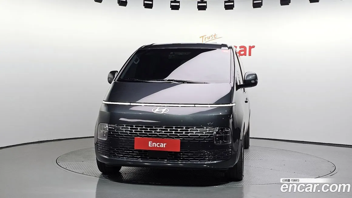 Hyundai Staria 2025 из KR, фото 3