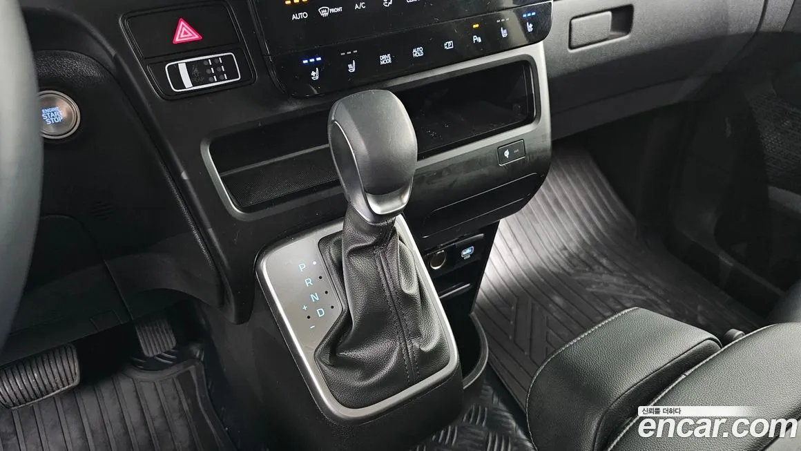 Hyundai Staria 2025 из KR, фото 9