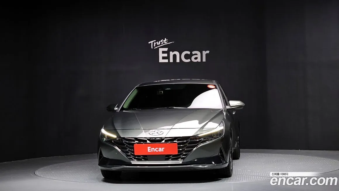 Hyundai AVANTE — фото 3