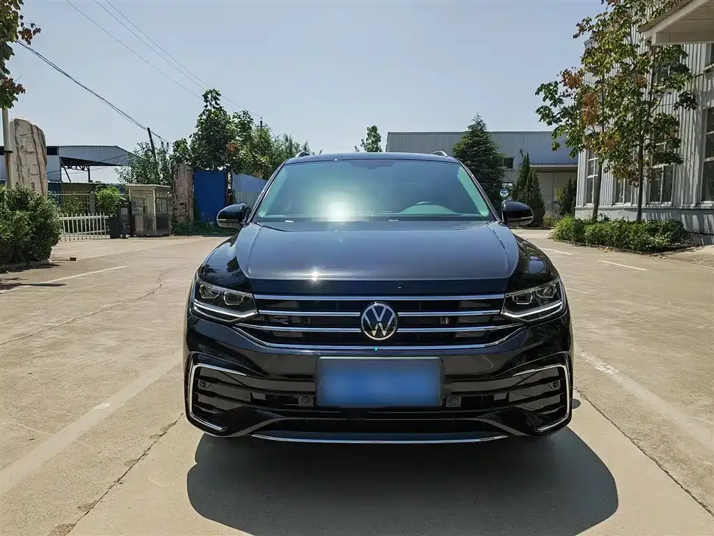 Volkswagen Tiguan L 2024 из CN, фото 7