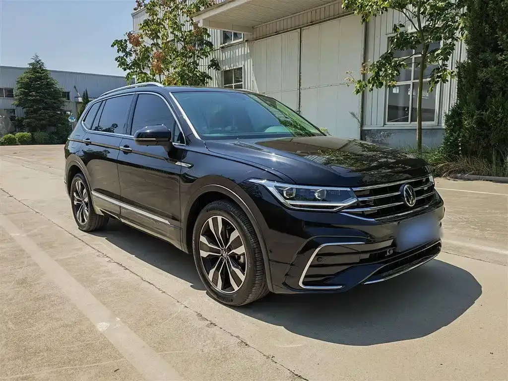 Volkswagen Tiguan L 2024 из CN, фото 8